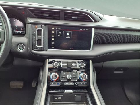 Certified 2024 GMC Yukon Denali w/ Denali Reserve Package AWD/4WD image 24