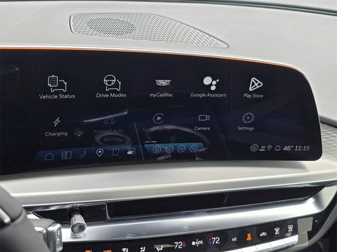 New 2026 Cadillac Lyriq Premium Luxury image 28