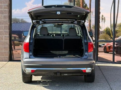 Used 2017 Honda Pilot Touring image 30