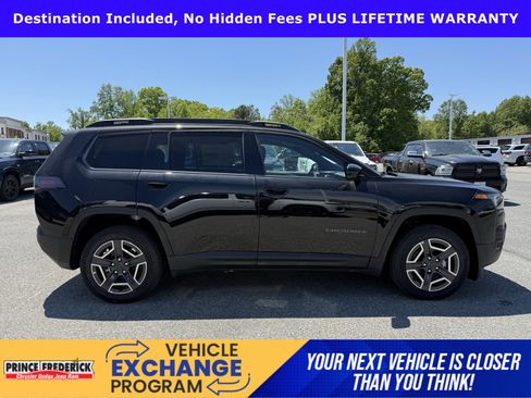 New 2026 Jeep Cherokee Laredo AWD/4WD image 2
