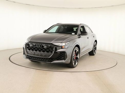 New 2026 Audi RS Q8 performance image 12