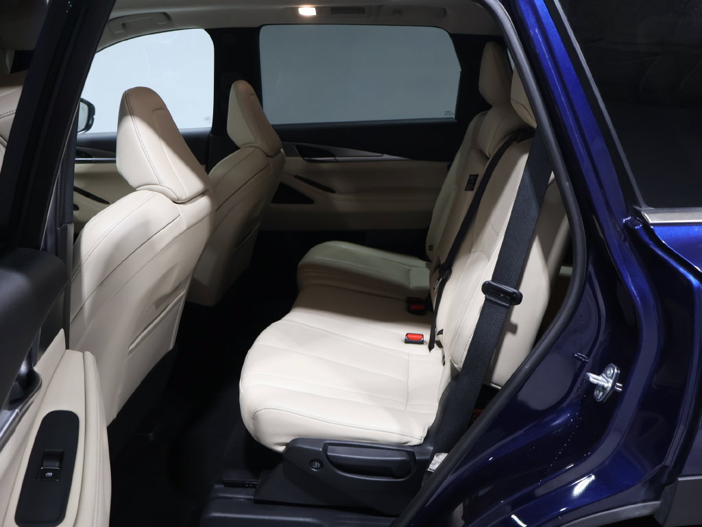 Used 2023 INFINITI QX60 Luxe AWD/4WD image 22