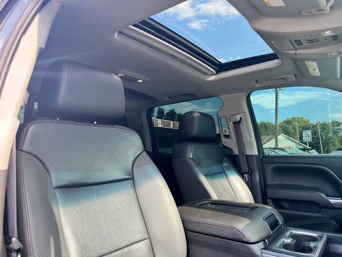 Used 2016 GMC Sierra 1500 SLT w/ All Terrain X Package image 26