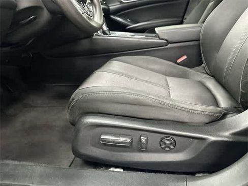 Certified 2020 Honda Accord EX image 26