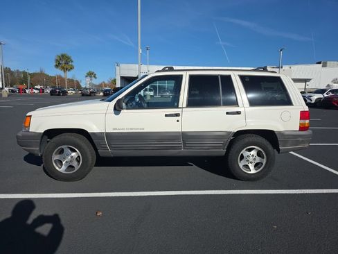 Used 1997 Jeep Grand Cherokee TSi image 3