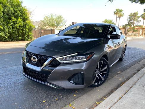 Used 2022 Nissan Maxima SV w/ Floor Mat Group FWD image 12
