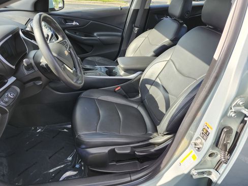 Used 2018 Chevrolet Volt LT w/ LT Driver Confidence Package FWD image 22