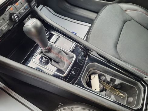 Used 2024 Jeep Compass Trailhawk image 18