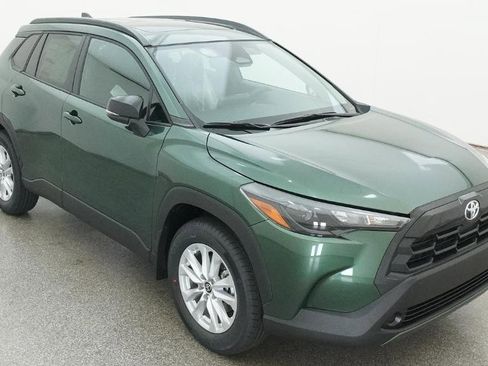 New 2026 Toyota Corolla Cross LE image 7