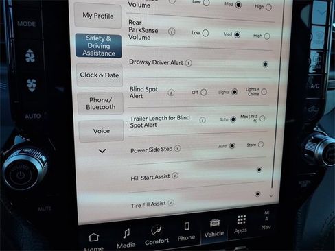 New 2026 RAM 1500 Limited image 11