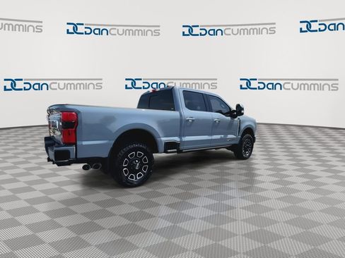 Used 2024 Ford F250 Platinum AWD/4WD image 9