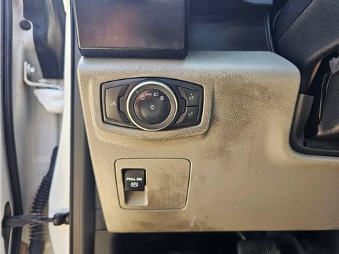 Used 2018 Ford F150 XL w/ Equipment Group 101A Mid AWD/4WD image 16
