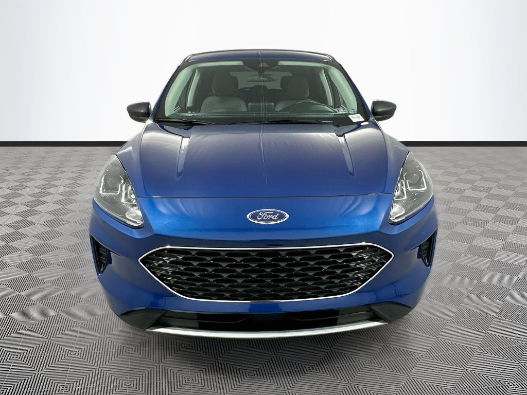 Certified 2022 Ford Escape SE AWD/4WD image 3