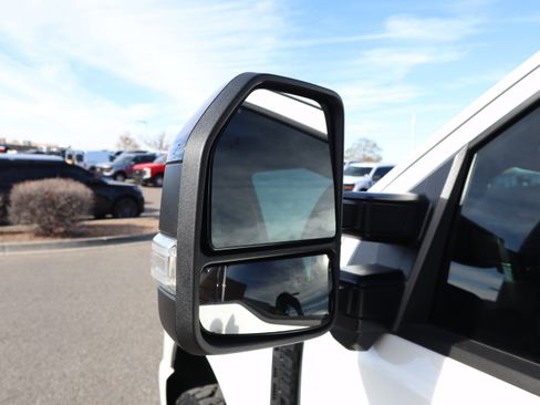 Used 2025 Ford F250 Platinum w/ Tremor Off-Road Package image 17