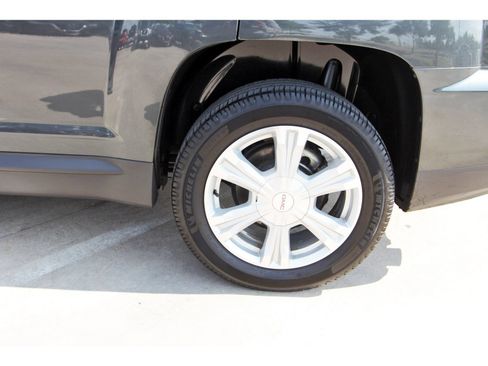 Used 2017 GMC Terrain SLE FWD image 30
