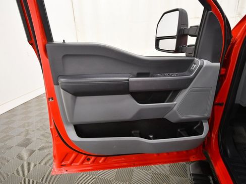 Used 2024 Ford F250 XLT image 12