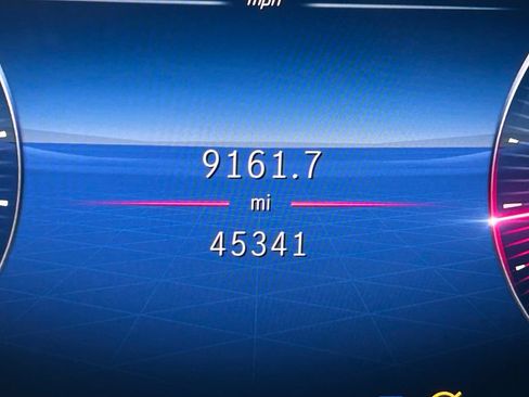 Used 2025 Mercedes-Benz CLA 250 image 16