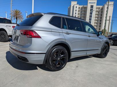 Used 2024 Volkswagen Tiguan SE R-Line