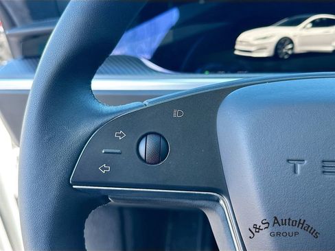 Used 2023 Tesla Model S Plaid image 13