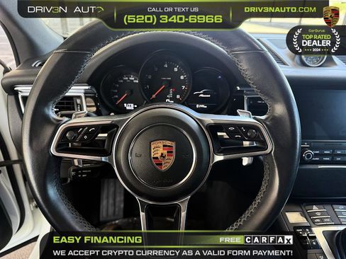 Used 2018 Porsche Macan AWD/4WD image 10