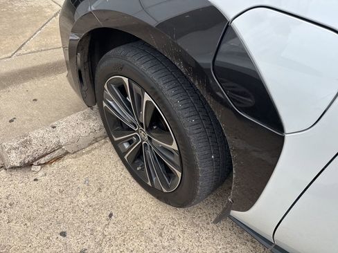 Used 2023 Toyota bZ4X AWD w/ Weather Package image 7