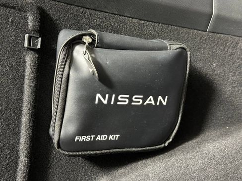 Used 2023 Nissan Rogue SV w/ SV Premium B Package AWD/4WD image 29