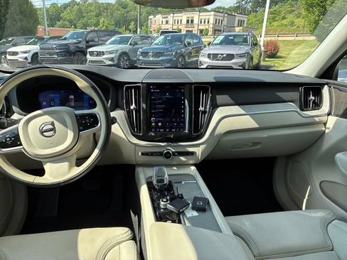 Used 2023 Volvo XC60 T8 Ultimate w/ Climate Package AWD/4WD image 14