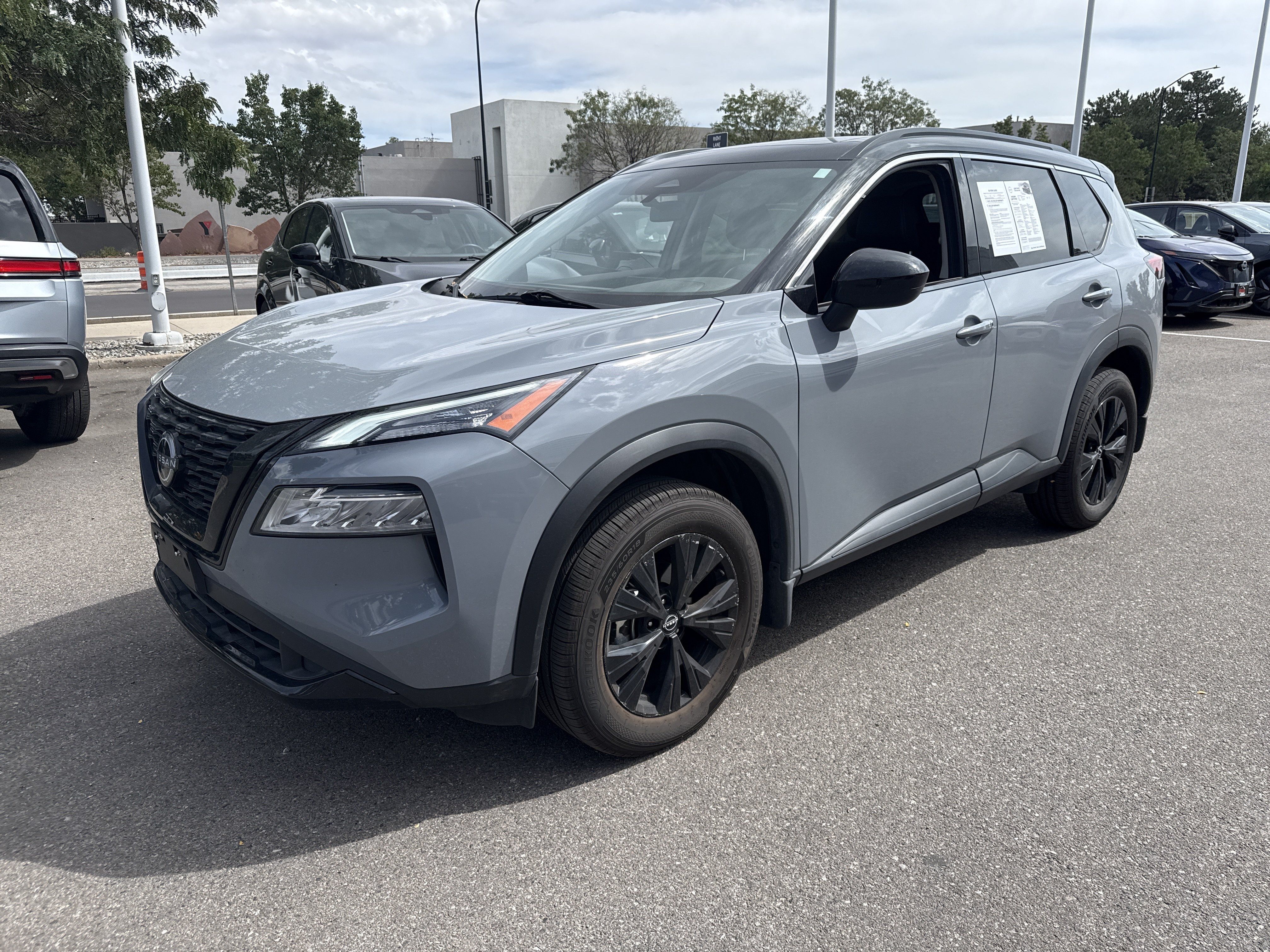 Certified 2023 Nissan Rogue SV w/ SV Premium B Package AWD/4WD image 3