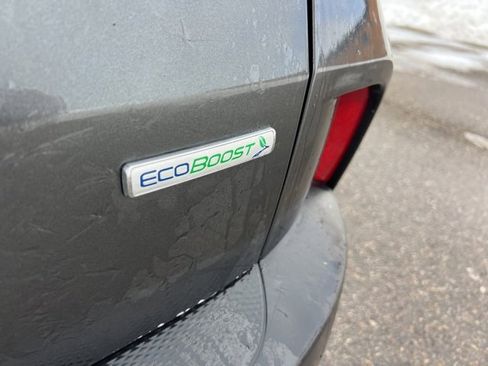 Certified 2020 Ford Escape SE image 18