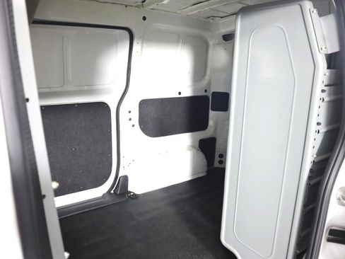 Used 2017 Nissan NV200 SV w/ Technology Package image 24