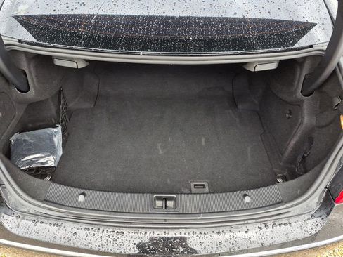 Used 2011 Mercedes-Benz E 350 Coupe image 8