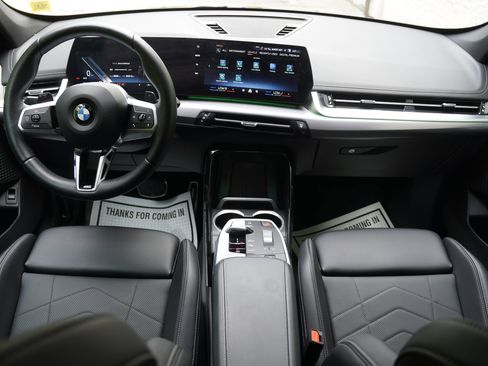 Used 2026 BMW X1 xDrive28i AWD/4WD image 16