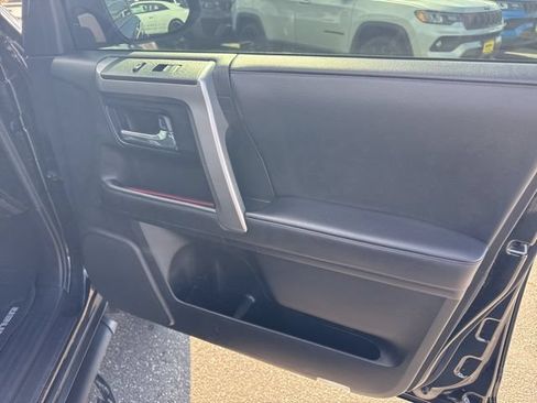 Used 2021 Toyota 4Runner Trail Special Edition AWD/4WD image 8