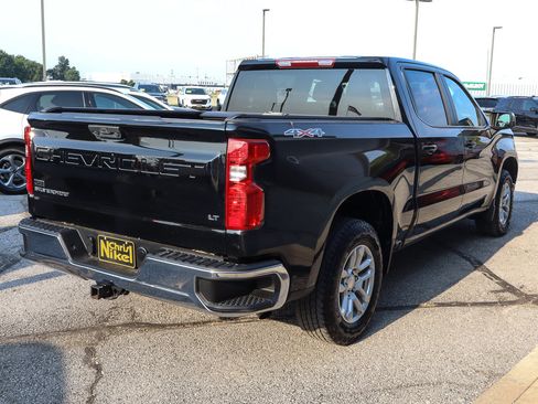 Used 2024 Chevrolet Silverado 1500 LT AWD/4WD image 4