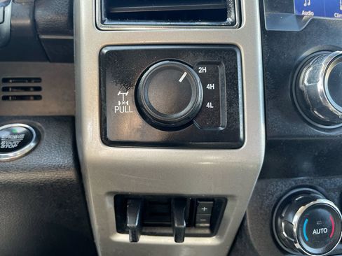 Used 2020 Ford F250 Lariat image 37