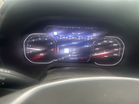 Used 2021 GMC Yukon XL SLT w/ SLT Premium Package image 14