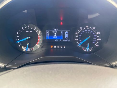 Used 2016 Ford Edge SEL image 21