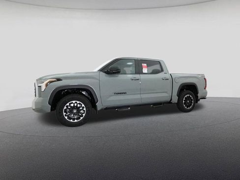 New 2026 Toyota Tundra SR5 image 18