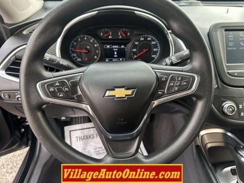 Used 2016 Chevrolet Malibu LT FWD image 22