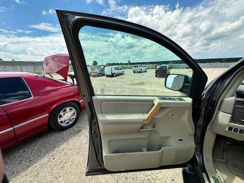 Used 2005 INFINITI QX56 4WD image 22