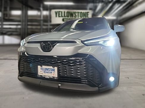 Used 2023 Toyota Corolla Cross XSE image 40