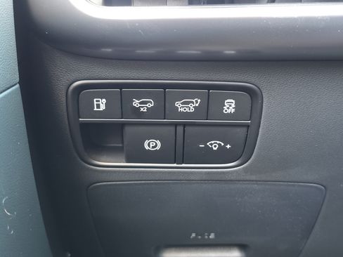 New 2026 Hyundai Ioniq 9 SE AWD/4WD image 25