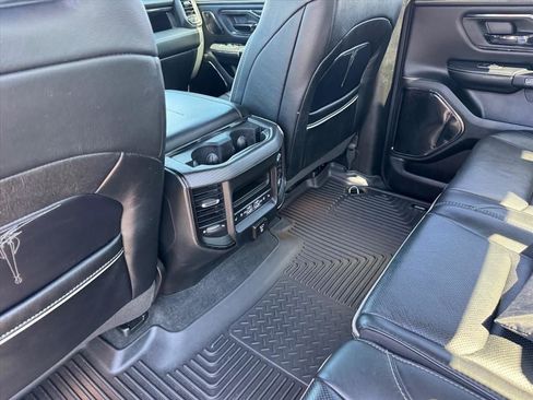 Used 2022 RAM 1500 Limited AWD/4WD image 16
