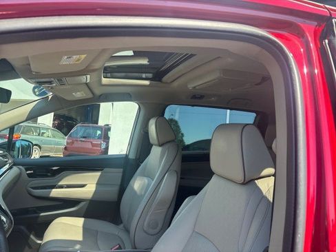 Used 2022 Honda Odyssey Elite image 15
