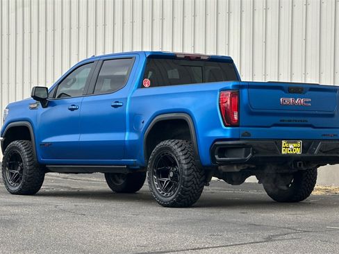Used 2023 GMC Sierra 1500 AT4X image 7