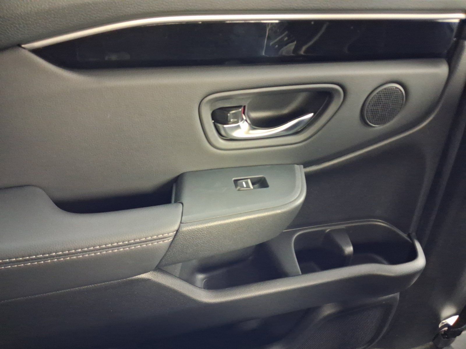 Used 2024 Honda Pilot Touring image 19