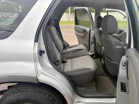Used 2004 Ford Escape XLT AWD/4WD image 23