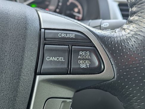 Used 2016 Honda Odyssey Touring image 14