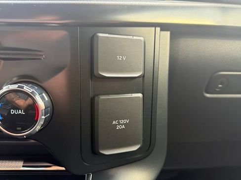 Used 2024 Ford F150 Raptor AWD/4WD image 30