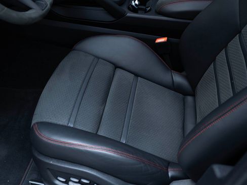 Used 2025 Porsche Cayenne GTS image 17